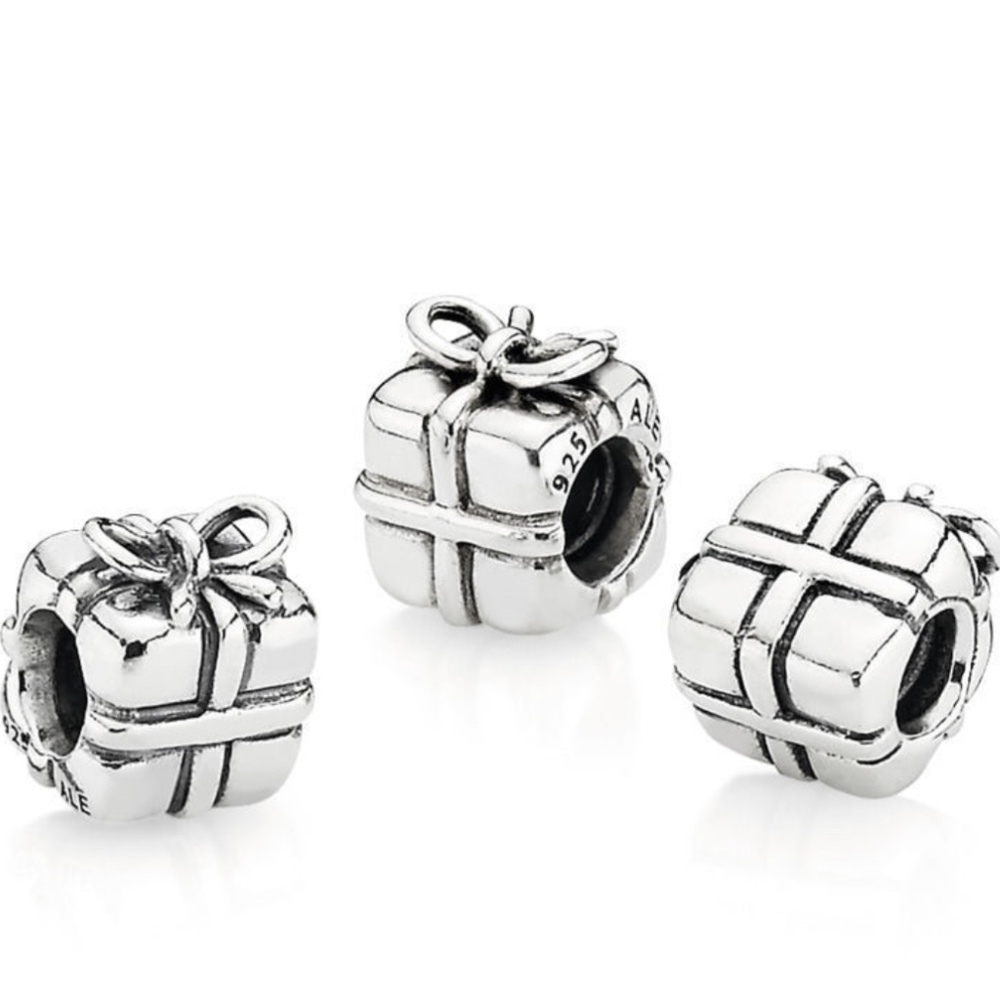 Pandora—Wrapped Present Charm—Retired Style